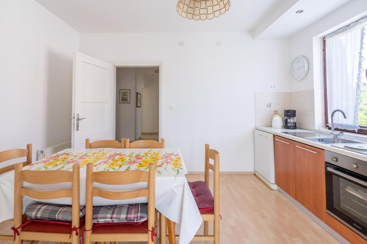 רוביני Apartmani&Soba Mimi מראה חיצוני תמונה