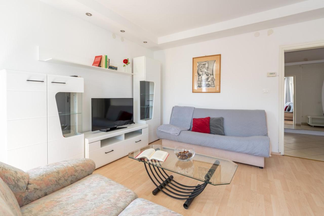 רוביני Apartmani&Soba Mimi מראה חיצוני תמונה