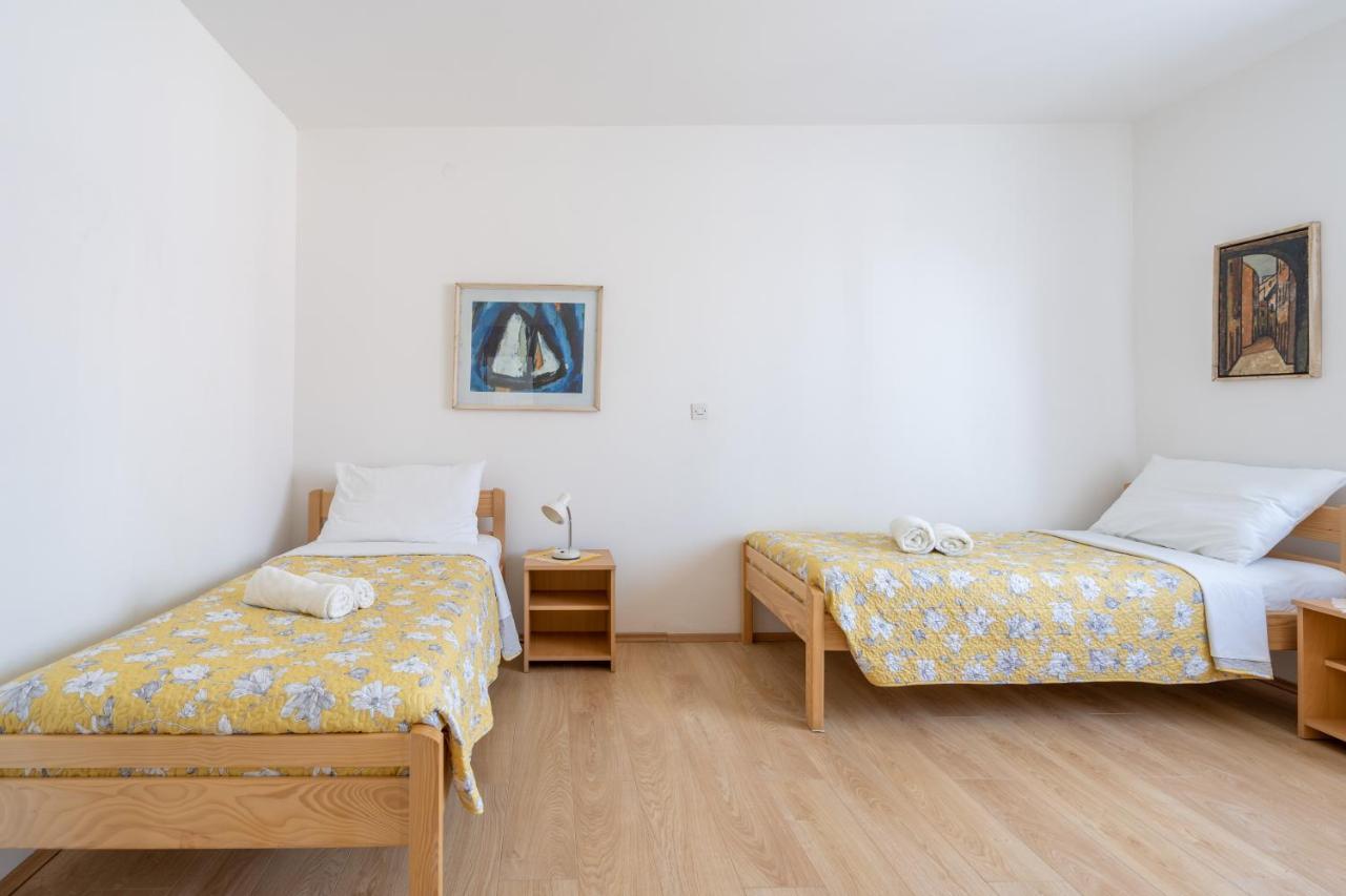 רוביני Apartmani&Soba Mimi מראה חיצוני תמונה