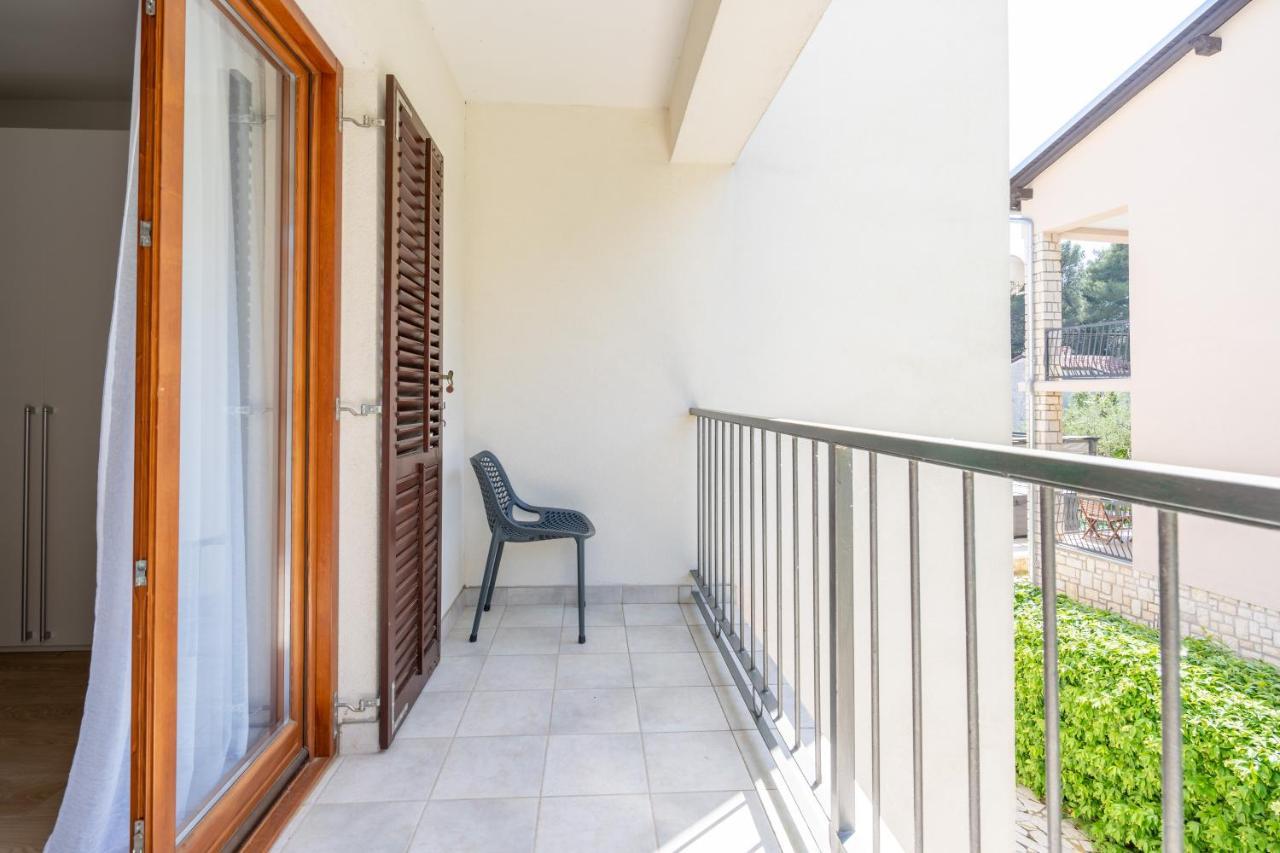 רוביני Apartmani&Soba Mimi מראה חיצוני תמונה