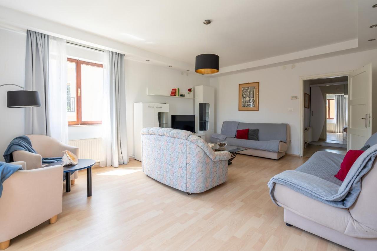 רוביני Apartmani&Soba Mimi מראה חיצוני תמונה