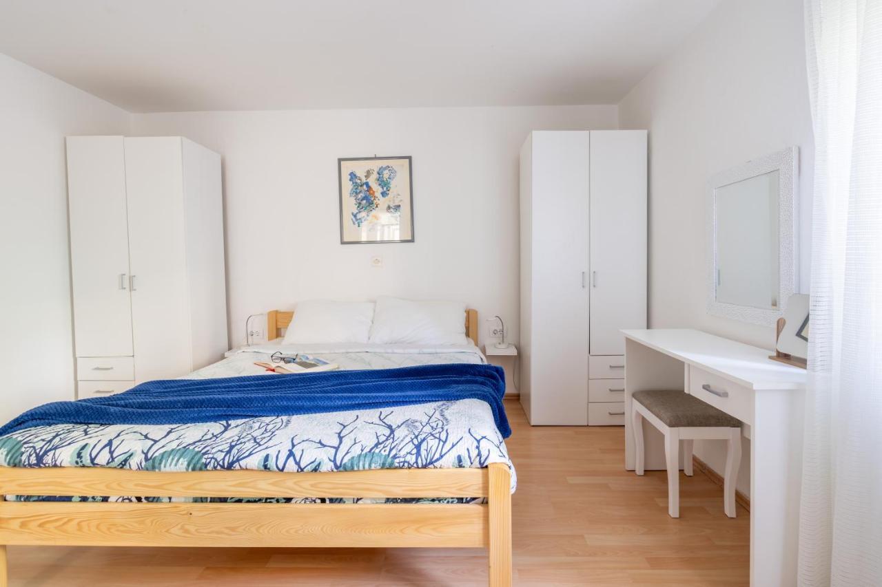 רוביני Apartmani&Soba Mimi מראה חיצוני תמונה