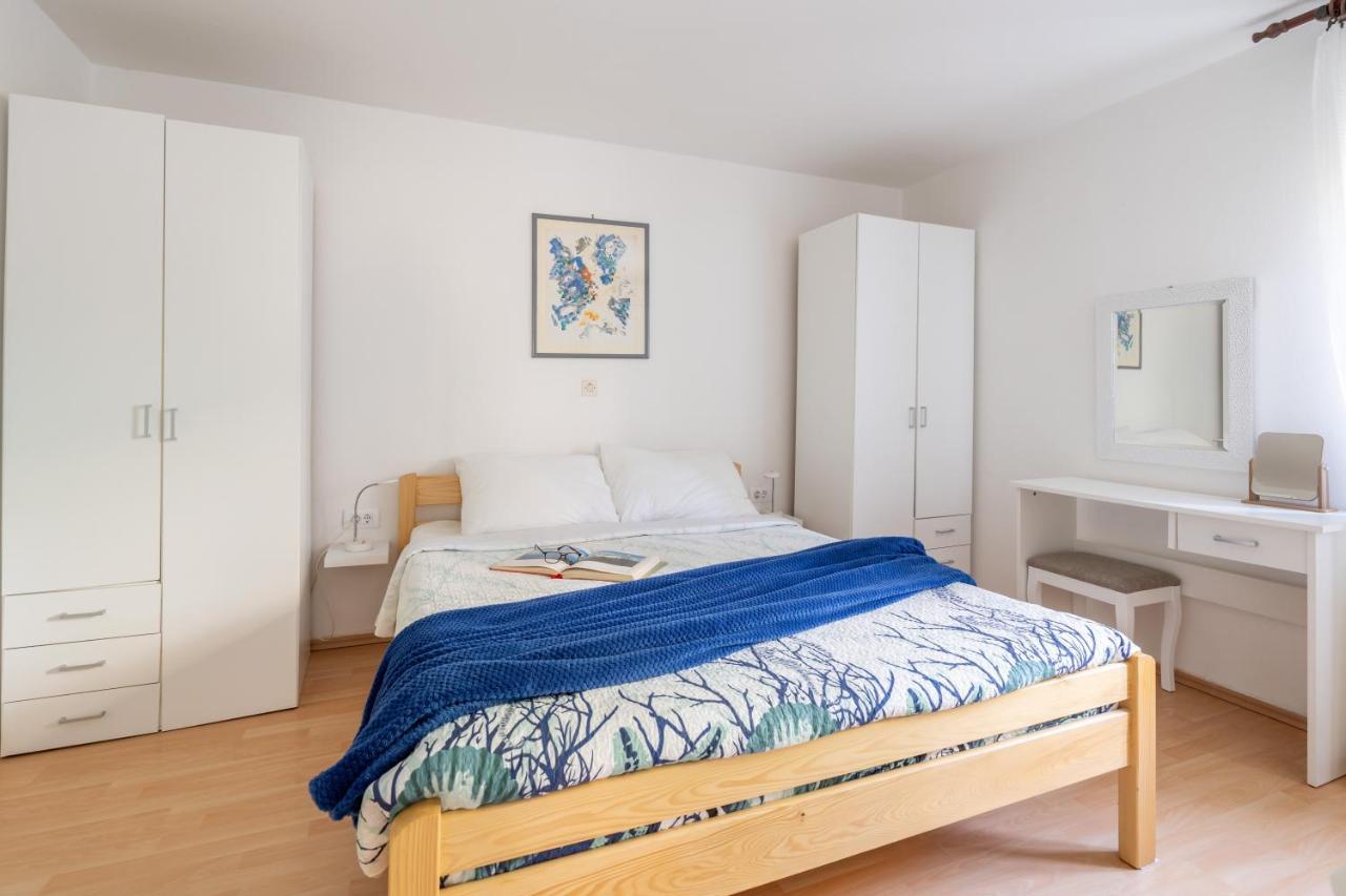 רוביני Apartmani&Soba Mimi מראה חיצוני תמונה