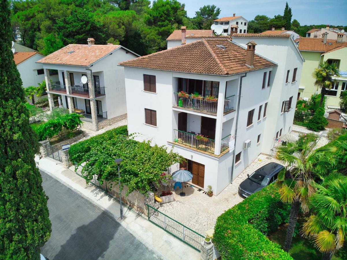 רוביני Apartmani&Soba Mimi מראה חיצוני תמונה