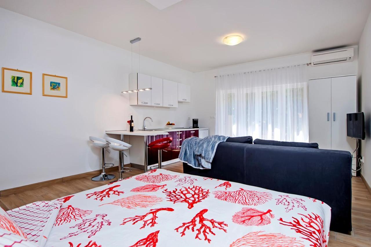 רוביני Apartmani&Soba Mimi מראה חיצוני תמונה