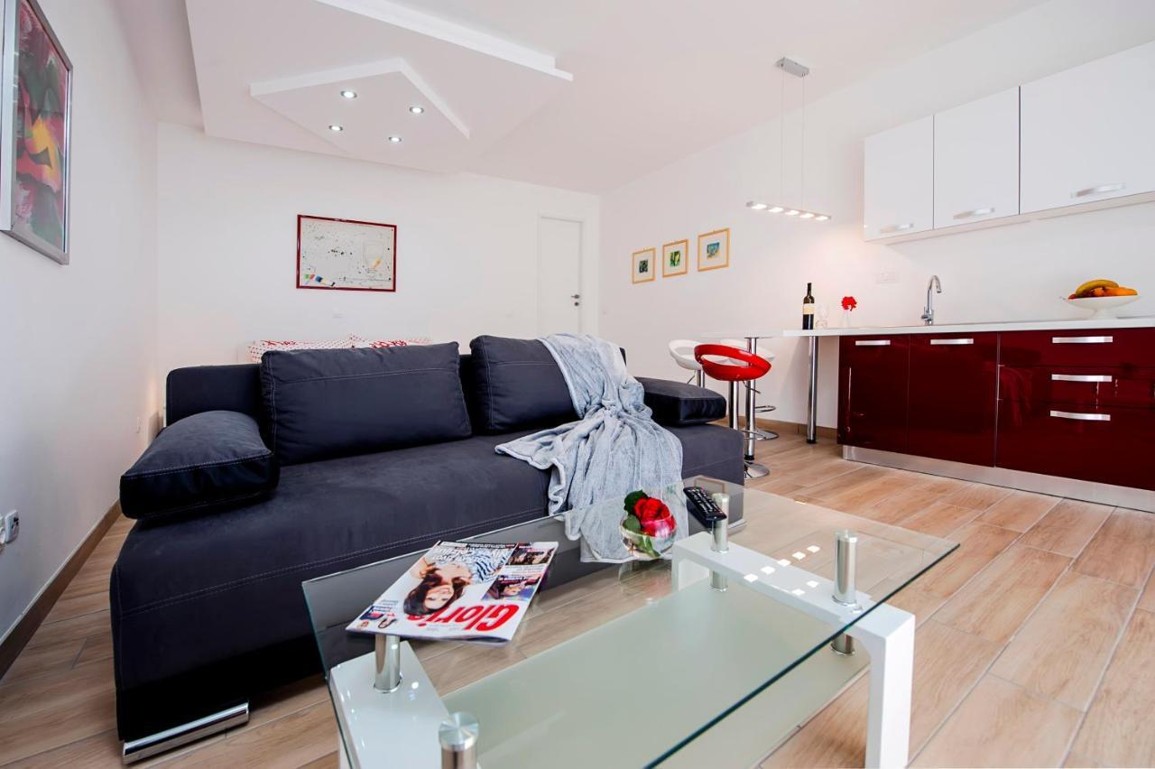 רוביני Apartmani&Soba Mimi מראה חיצוני תמונה