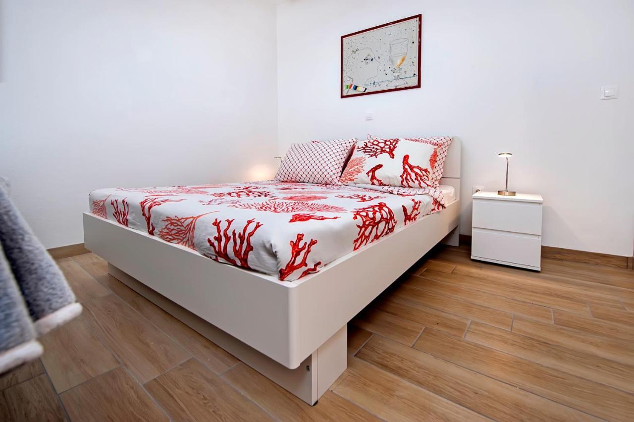 רוביני Apartmani&Soba Mimi מראה חיצוני תמונה